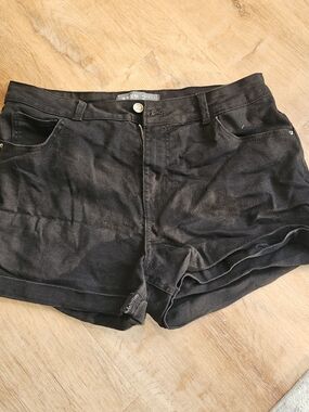 Denim&Co Black High-Rise Jean Shorts